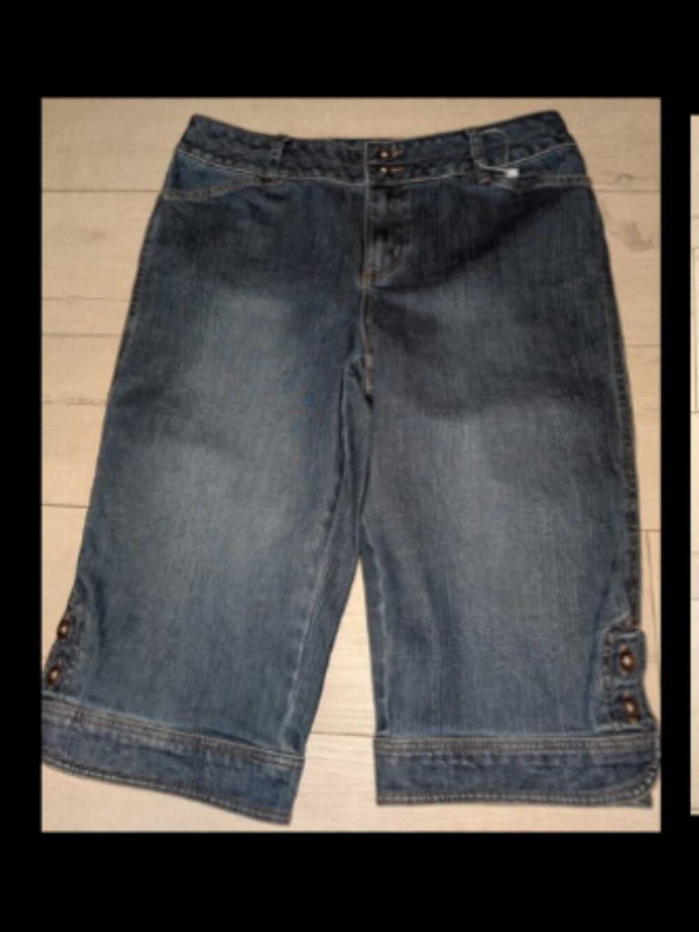 NWT Womens Sonoma Long Denim Jean Shorts Size 10 - (16" inseam legs)